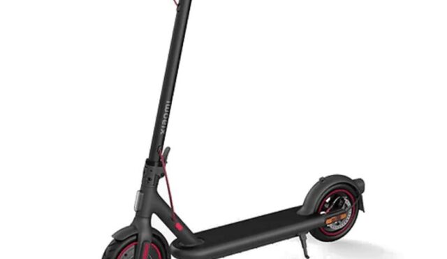 Pro 4 Elektrikli Scooter